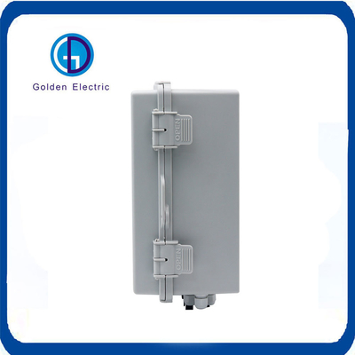 부식 저항성 IP65 32A PV 배열 결합 상자 6 in 1 Out 사용자 정의