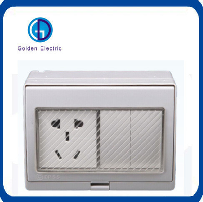 اندازه ها و مشخصات مختلف IP55 Multi Waterproof Switch Socket با سوراخ های متخلخل
