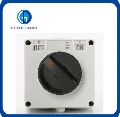 IP55 ضد آب و هوا ضد آب سوئیچ سوکت الکتریکی برای فضای باز حداکثر ولتاژ 110V-250V