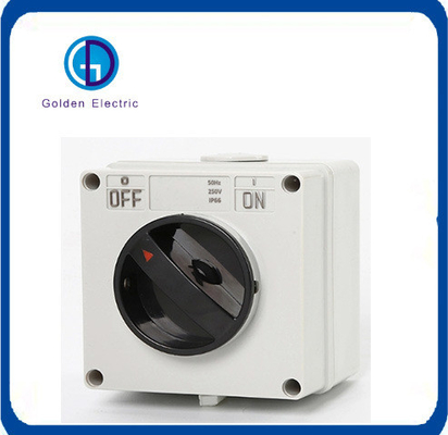 IP55 ضد آب و هوا ضد آب سوئیچ سوکت الکتریکی برای فضای باز حداکثر ولتاژ 110V-250V
