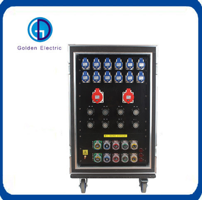 Buon prezzo Connettori industriali 16A Input Rack Distribuzione di potenza con illuminazione a indicazione in linea
