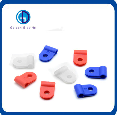 Yangına dayanıklılık seviyesi 94V-2 Plastik Nylon R Tipi Kablo Klemesi 6.35-7.9mm Kablo Sahibi Klip