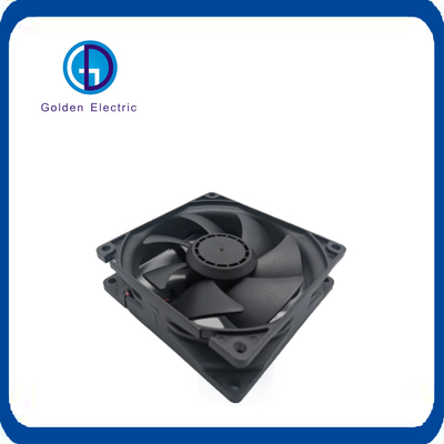 Düzenlenebilir Gürültü Seviyesi 92X92X25mm Soğutma Ekseli Havalandırma Soğutma için Egzoz Fanı
