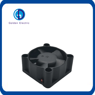 Su geçirmez fırçasız DC Aksyal Soğutma Ventilatörü Siyah 24G Düzenlenebilir Hızla